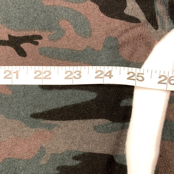 Sanctuary play open front cardigan forest camo size medium - Picture 7 of 12